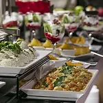 Hotel B Business & 5*