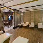 Hotel B Business & 5*