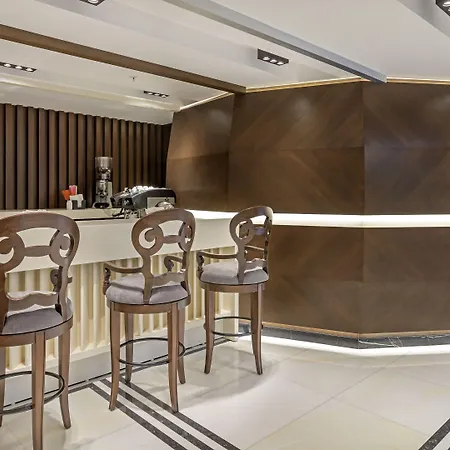 B Business & Hotel Antalya