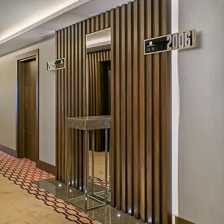 Hotel B Business & Antalya