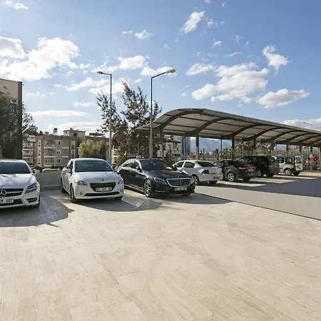 ホテル B Business &