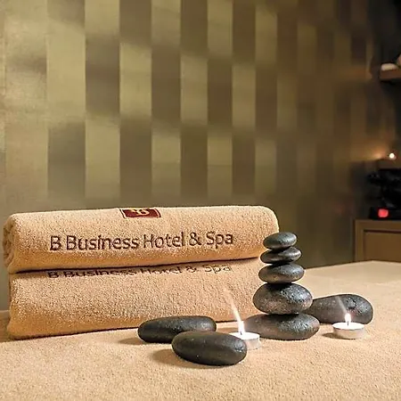 B Business & Hotel 5*