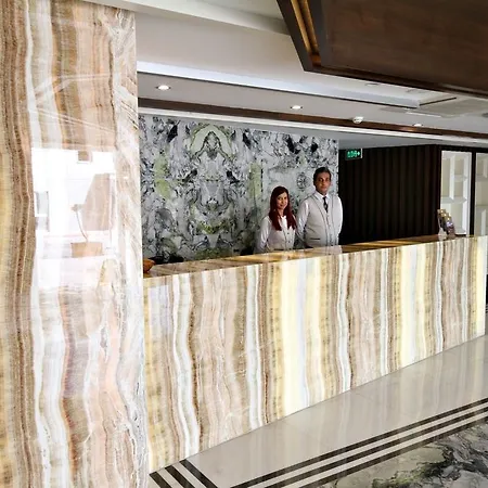 B Business & Hotel Antália