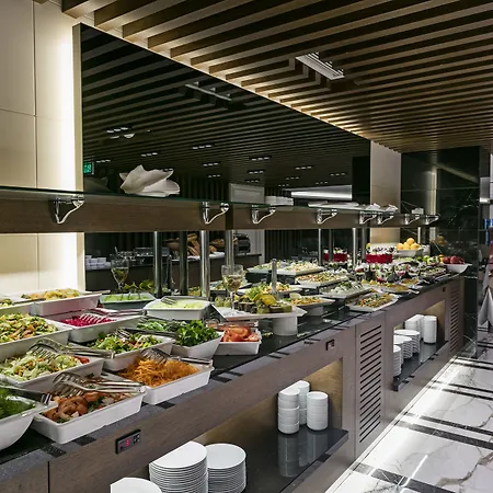 B Business & Hotel Antalya